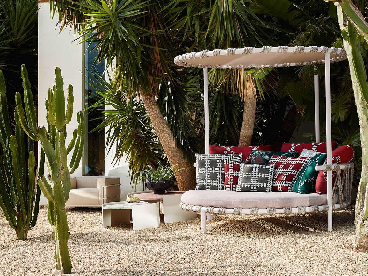 Trampoline by Cassina, Design Patricia Urquiola