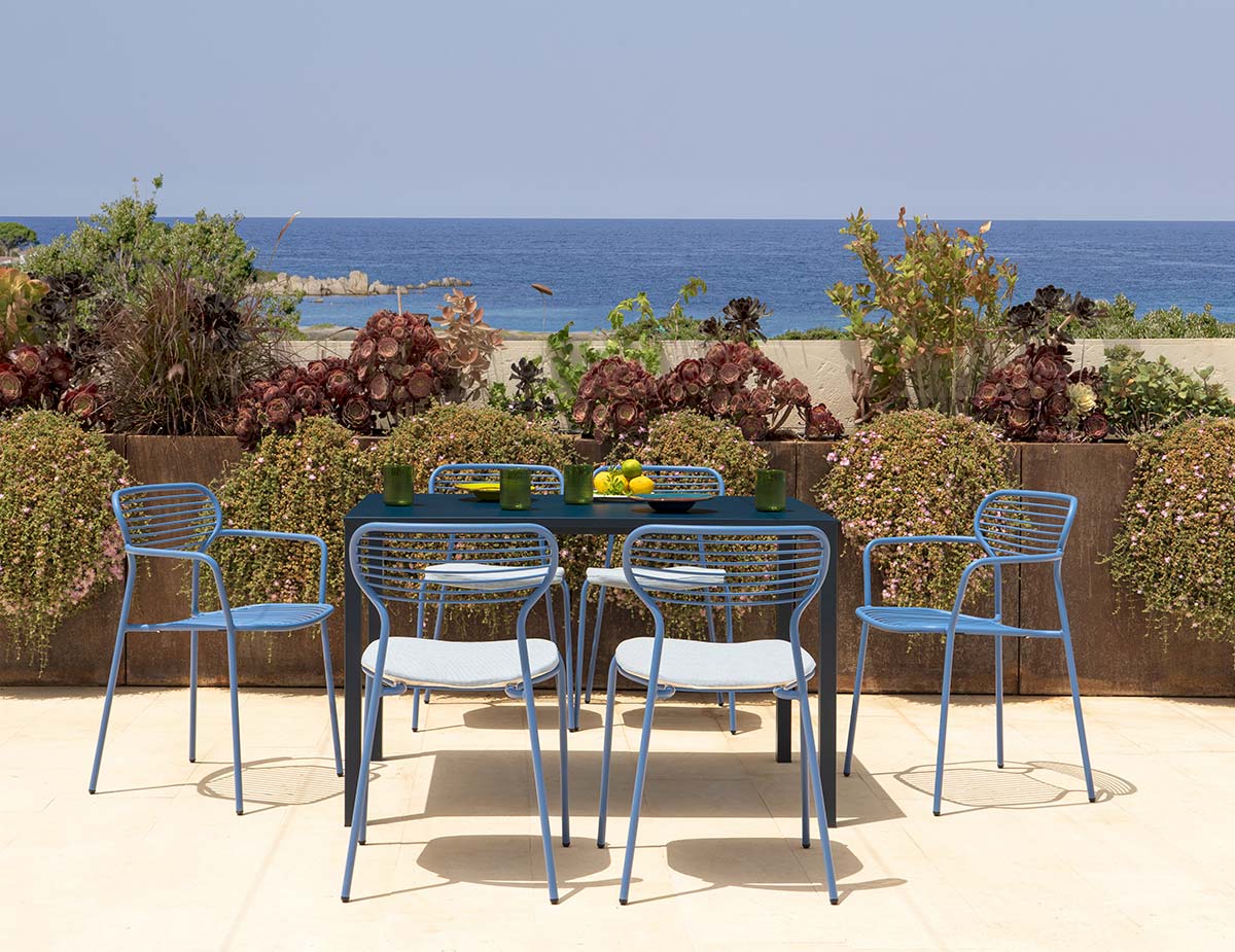 Apero by Emu, Design Martin Drechsel