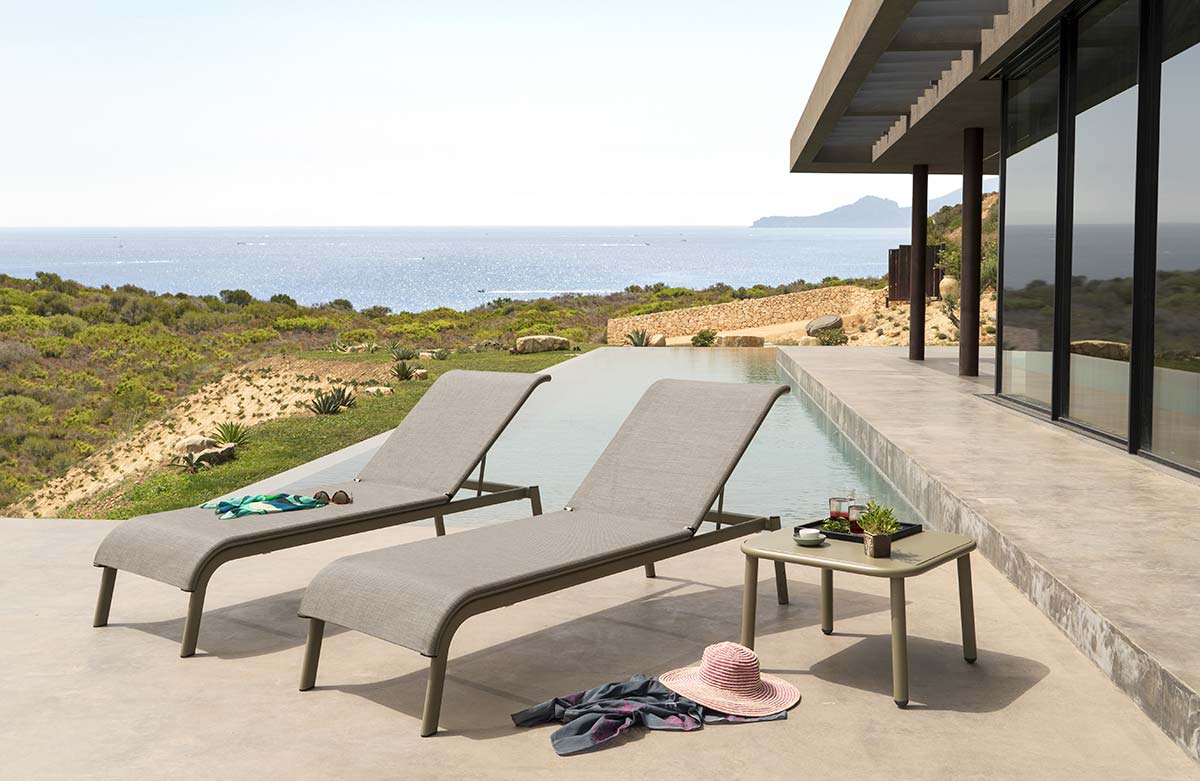 Tiki by Emu, Design Lucidi Pevere
