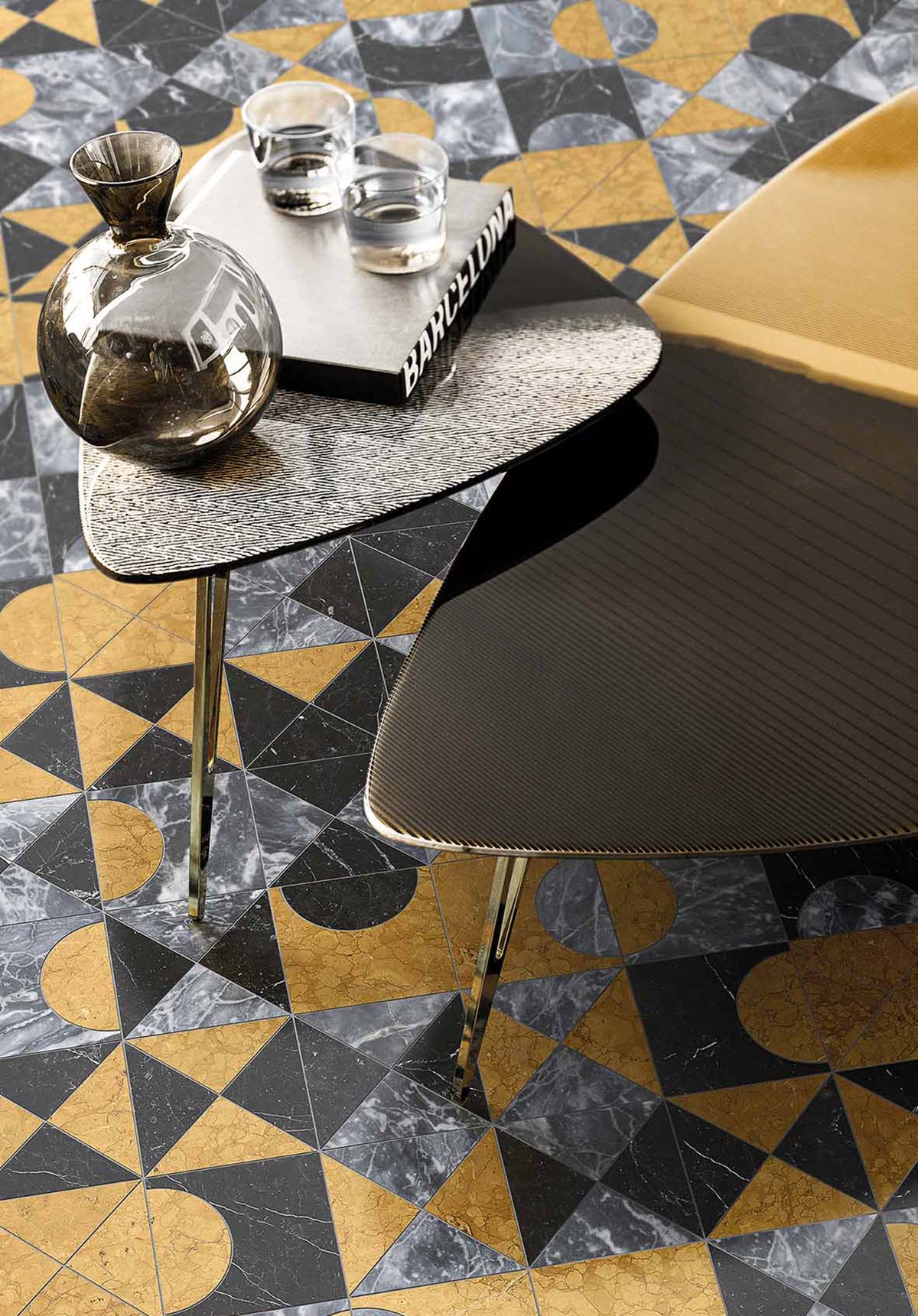 Modulo 3, Policromo matt, Studio KO collection by Bisazza, Design Studio KO - Photo © Monica Spezia