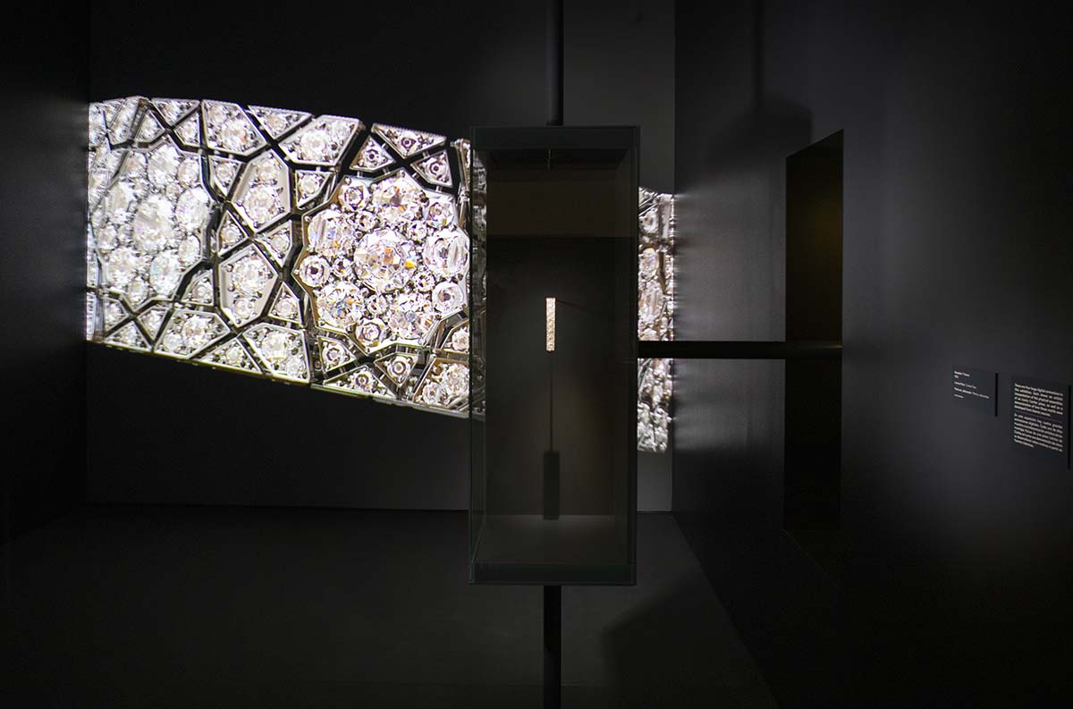 Cartier and Islamic Art: In Search of Modernity at the Dallas Museum of Art. Courtesy of Dallas Museum of Art. Photo by John Smith