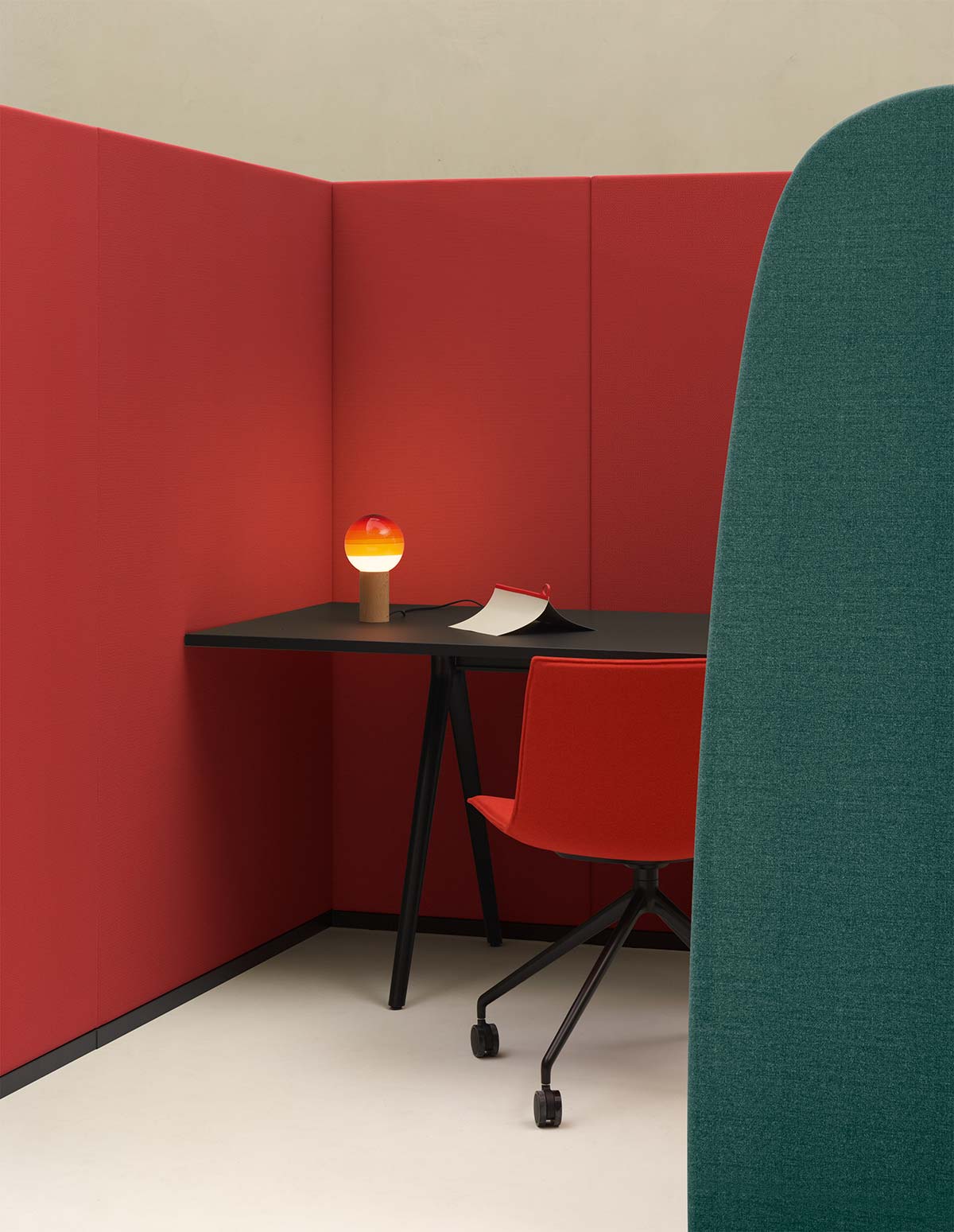 Paravan by Arper, Design Lievore Altherr