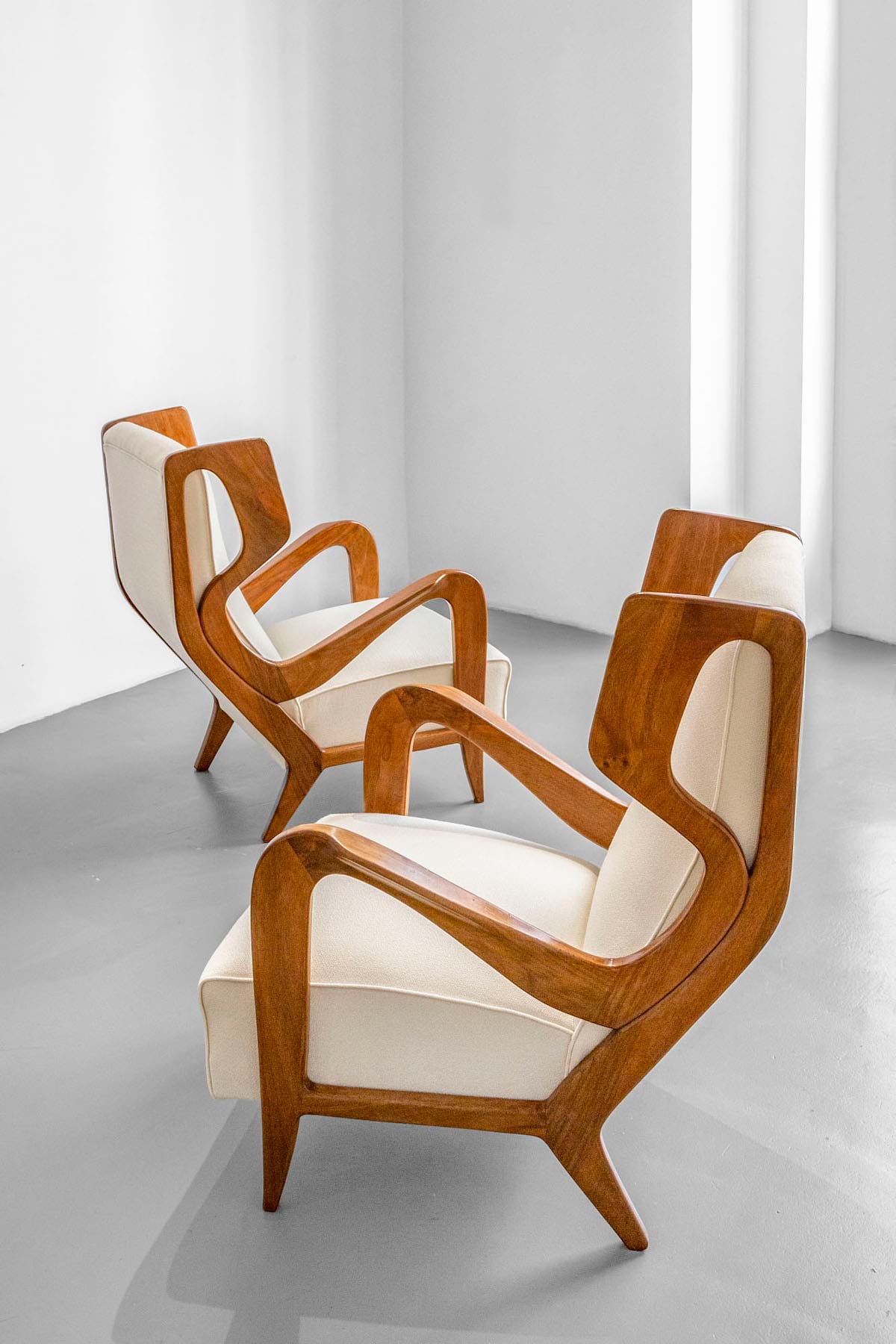 Wingback by Gio Ponti
