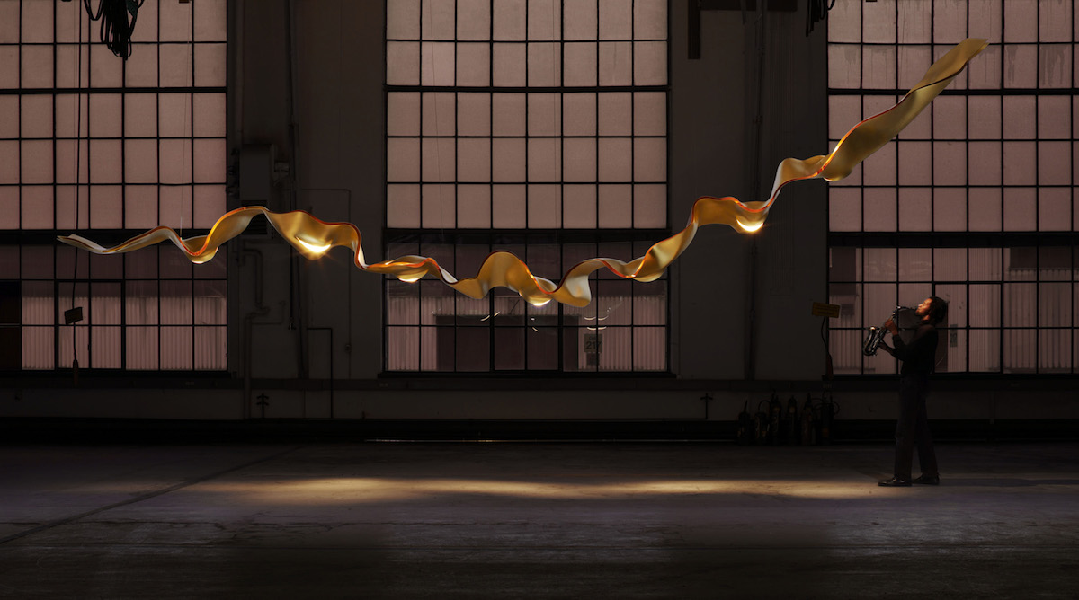 Golden Ribbon_1