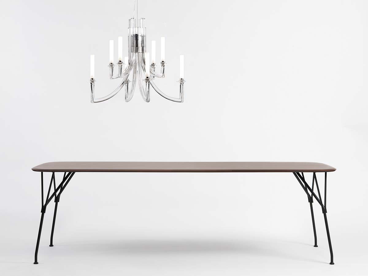 Khan by Kartell, Design Philippe Starck