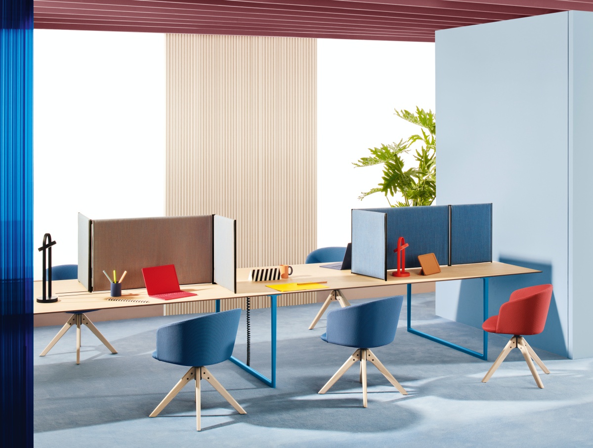 Toa Office by Pedrali, Design Robin Rizzini, Photo © Andrea Garuti